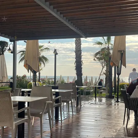 Seaside Apartman Golem