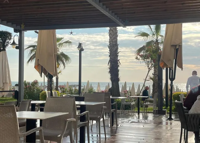 Seaside Apartment Golem (Tirana)